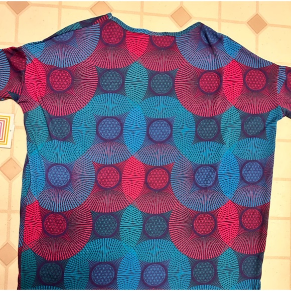 LuLaRoe Irma Tunic Top Blouse Spiral Pattern Blue Red XXS NWT - Picture 1 of 4